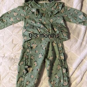 Floral Baby Outfit 0-3 Months